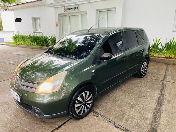 NISSAN LIVINA 1.6 16V FLEX 4P MANUAL NISSAN LIVINA 1.6 16V FLEX 4P MANUAL